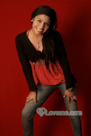 107454 - Liliana Age: 22 - Peru