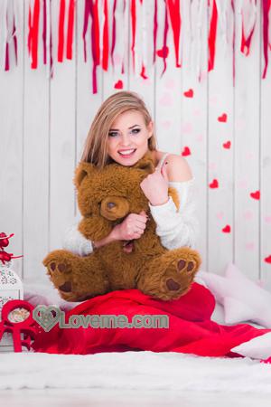 155446 - Svetlana Age: 19 - Ukraine