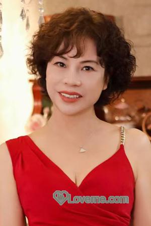 221431 - Alina Age: 55 - China