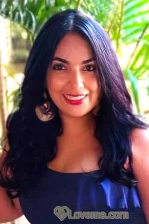 223715 - Iyaneth Age: 36 - Colombia