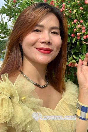 Ladies of Cambodia