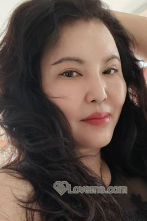 224851 - Jenny Age: 55 - China