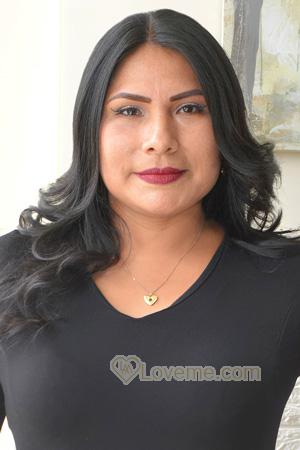 225610 - Luz Age: 43 - Peru