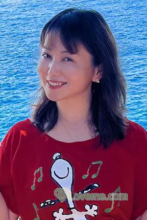 225628 - Lily Age: 51 - China