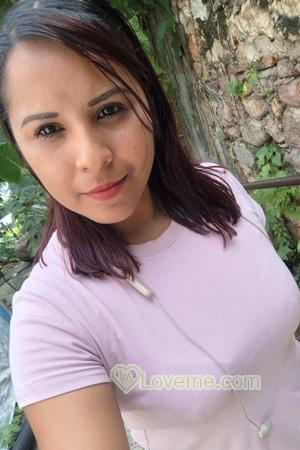 226105 - Lucero Age: 29 - Mexico