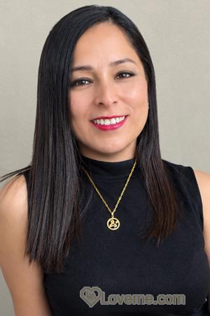 Peru women