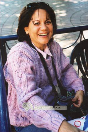 65701 - Ana Age: 43 - Costa Rica