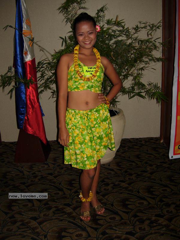 Philippine-Women-9460