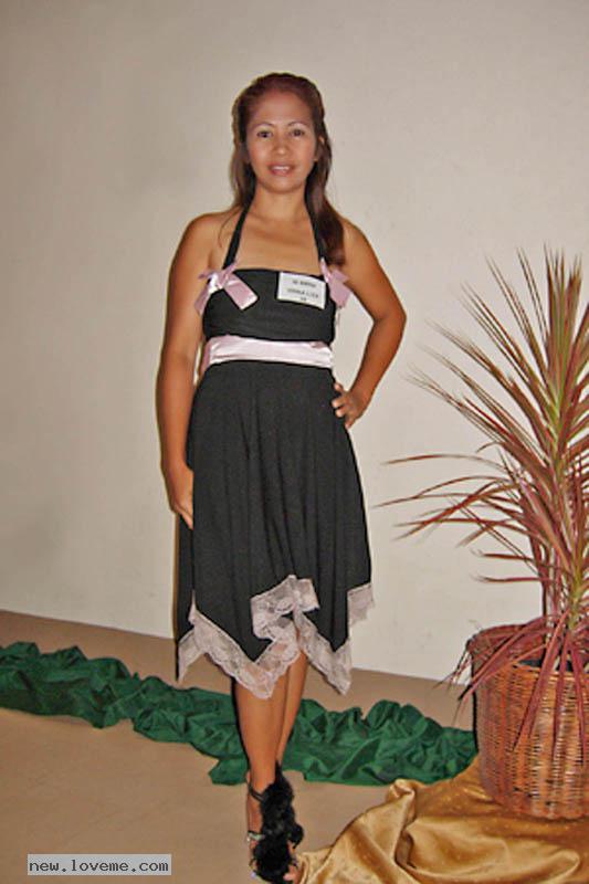 philippine-women-13