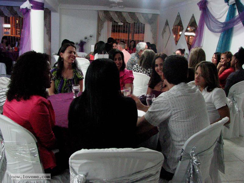 medellin-women-12