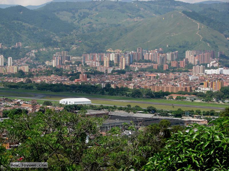 medellin-women-51