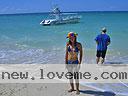 cartagena-women-boat-1104-59